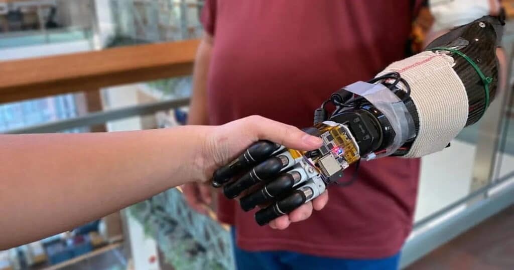 Mano robótica