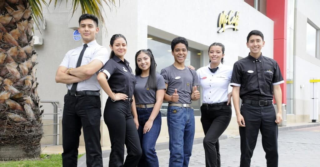 ARCOS DORADOS