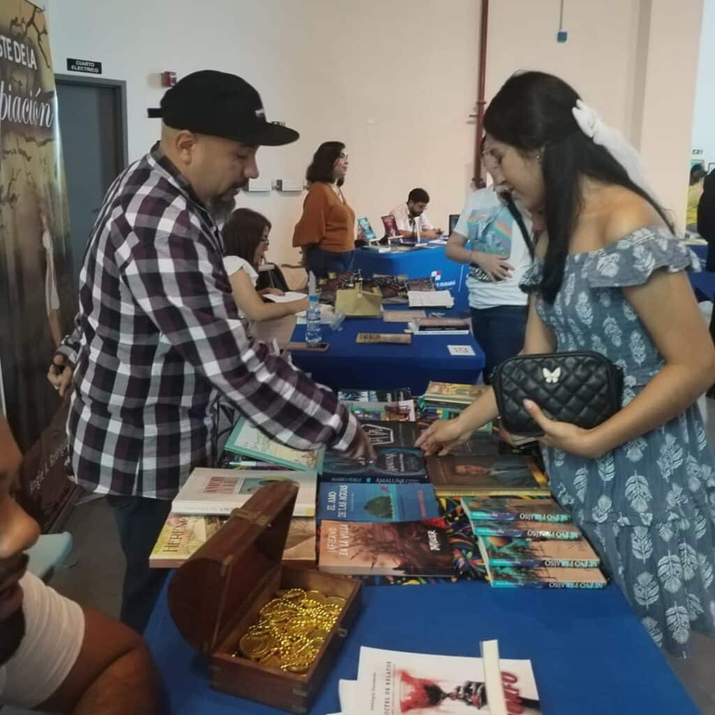 FERIA INTERNACIONAL DEL LIBRO