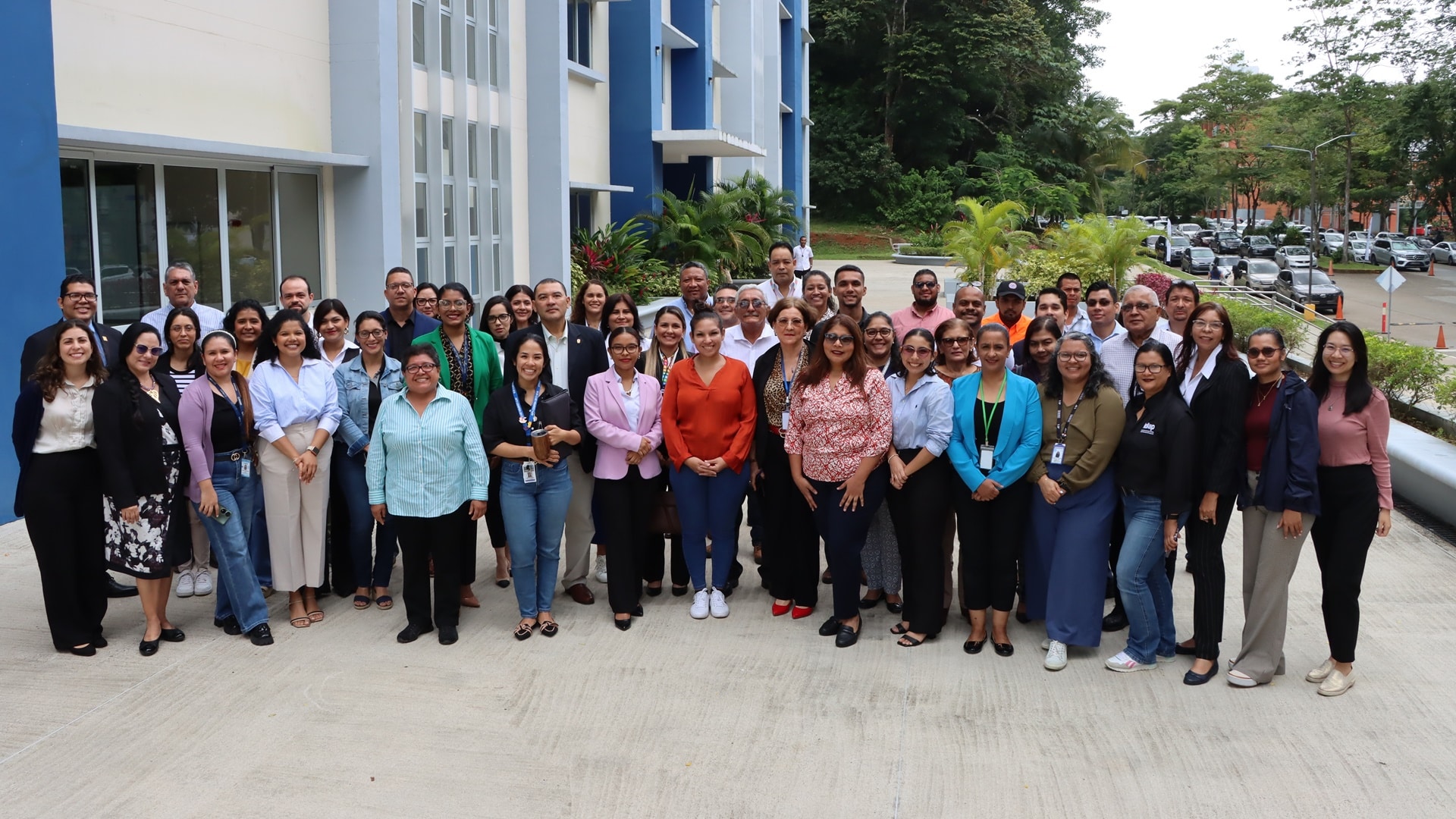 Comité Nacional de Cambio Climático (DEST)