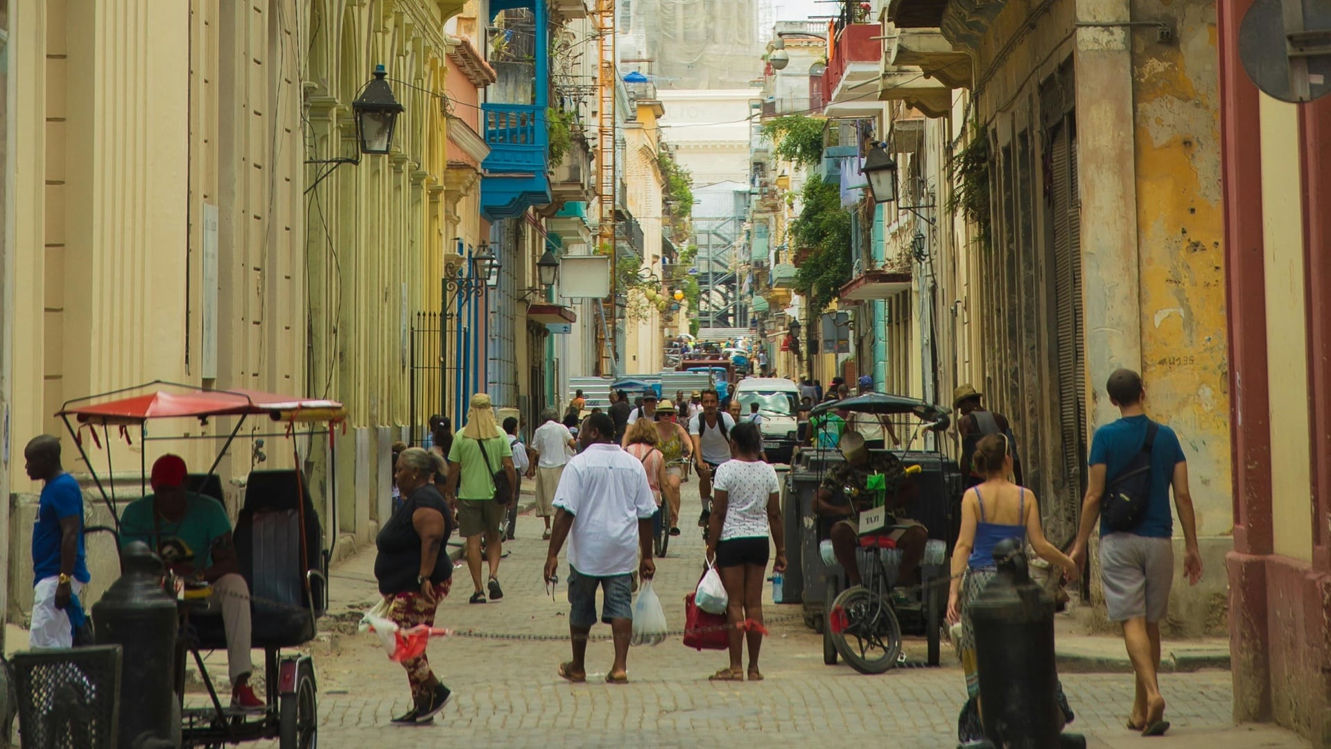 Diálogos por el futuro