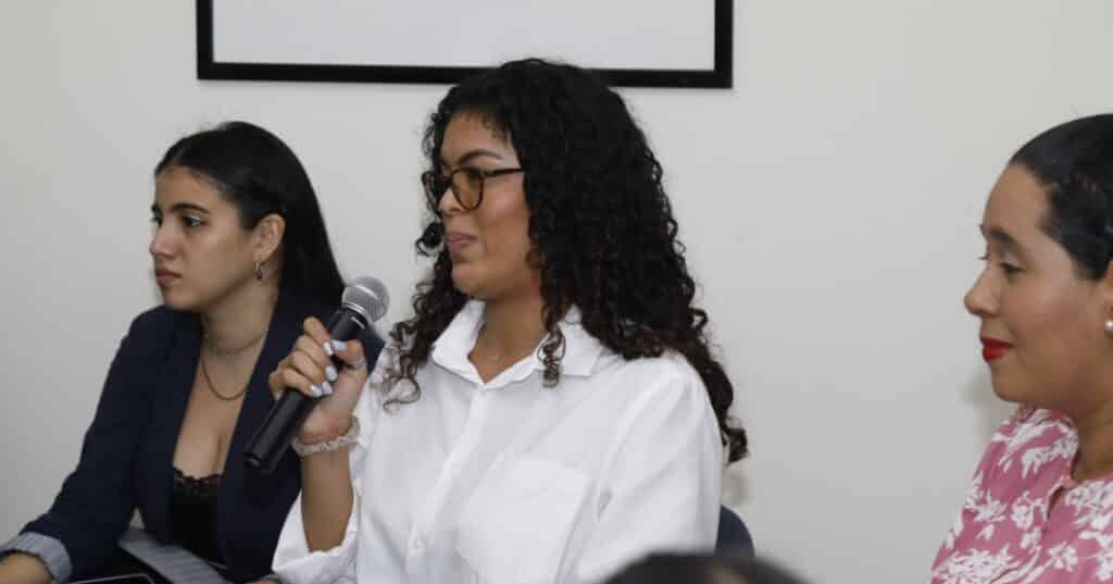 los jóvenes