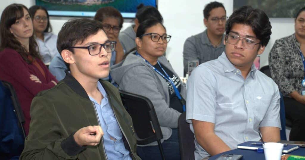 Café Científico Senacyt