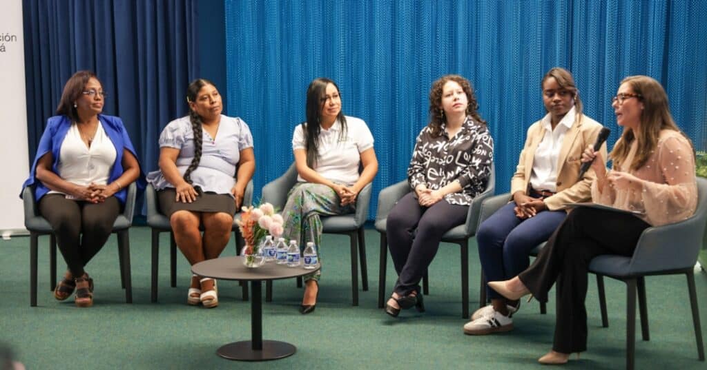 Mujeres que Brillan