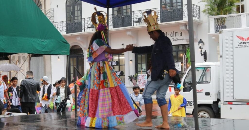 Casco peatonal