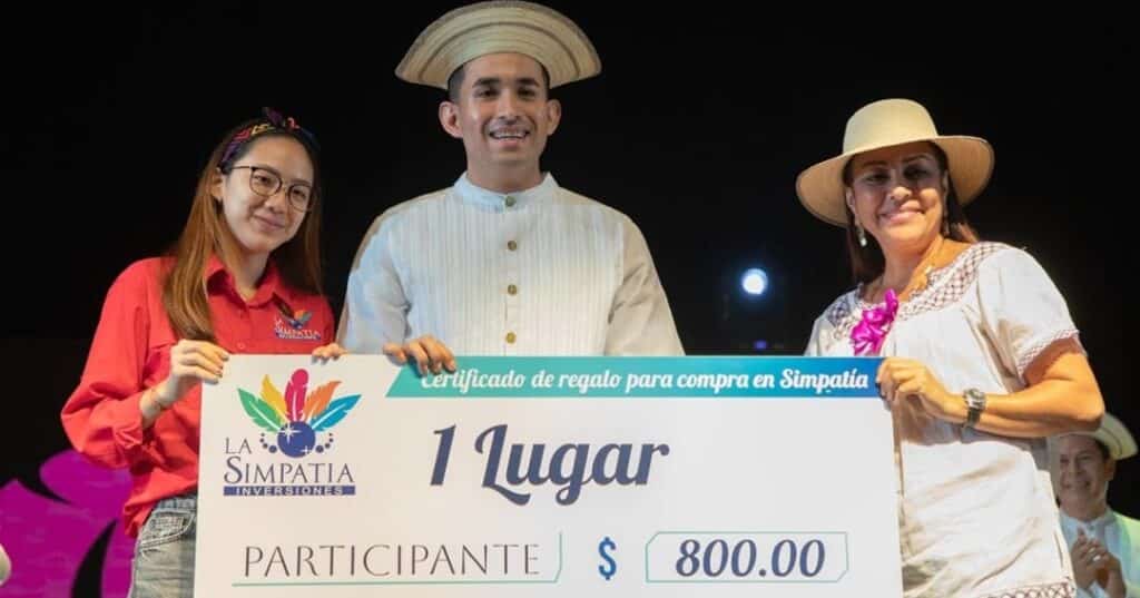 Ganadores de Feria Nacional de Artesanias 8