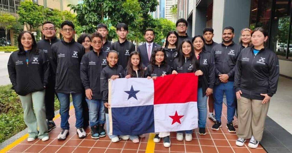 Equipo nacional de robótica