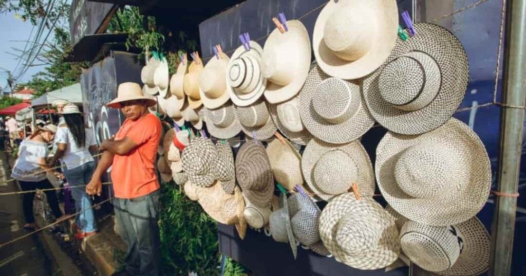 Desfile de las Mil Polleras