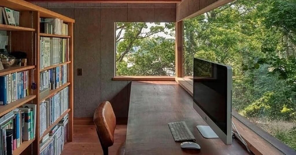 Earth House