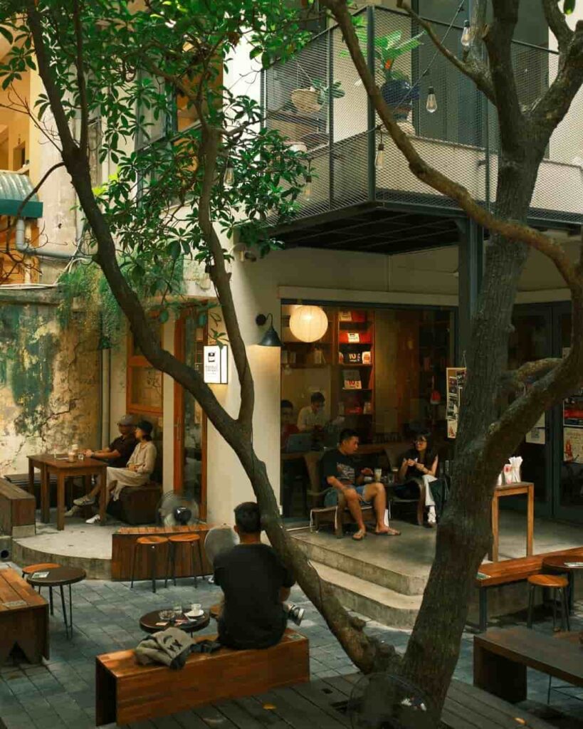 Silent Café