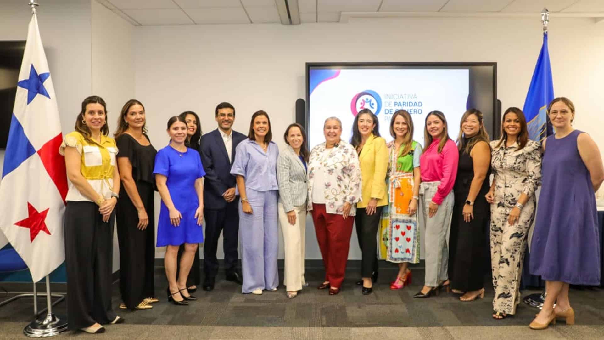 Iniciativa de Paridad de Género
