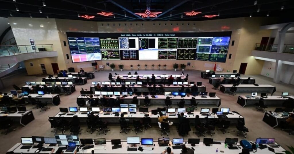 China bate récord de fusión nuclear con su sol artificial