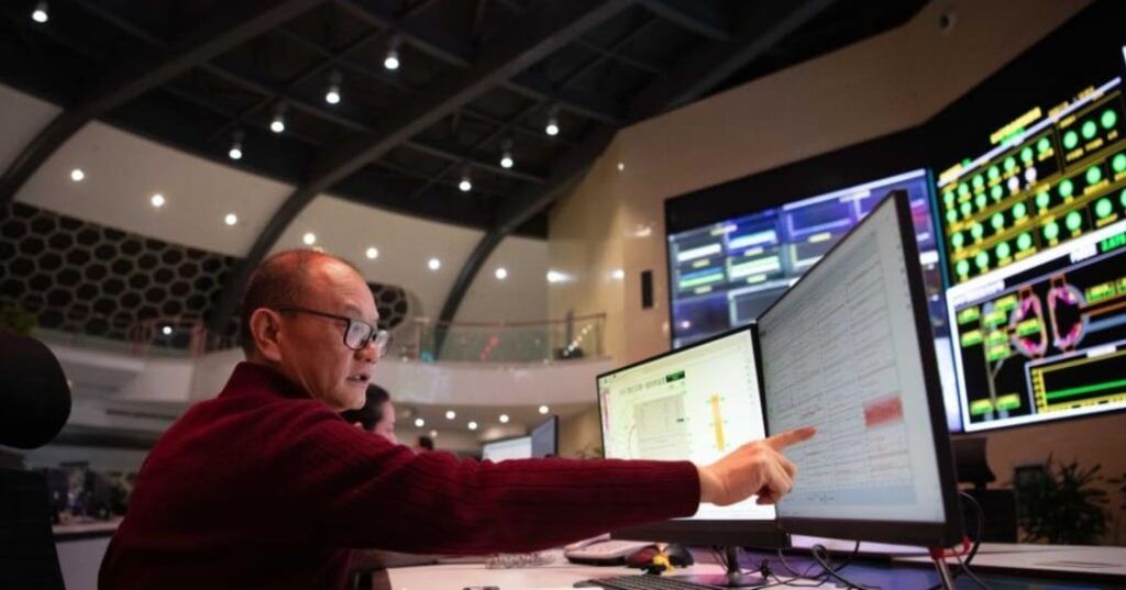 China bate récord de fusión nuclear con su sol artificial