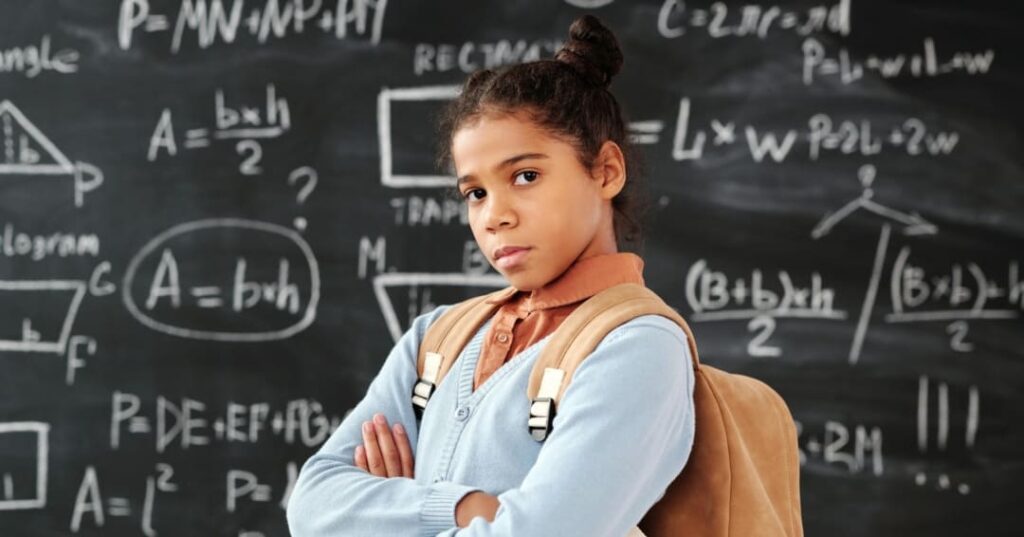 Por qué invertir en STEM para niñas también es una decisión estratégica para las empresas 4 STEM para niñas