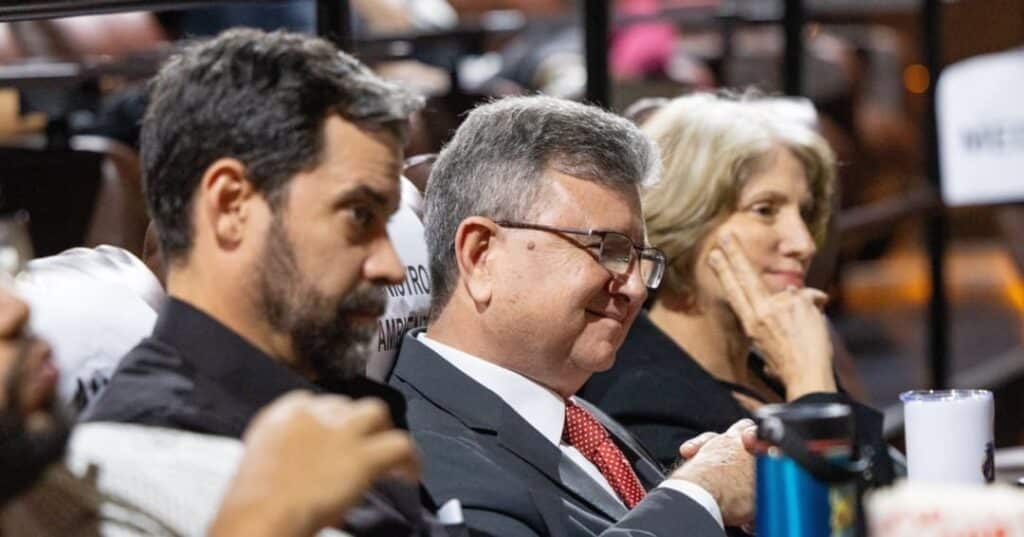 campaña El Hombre de Plástico