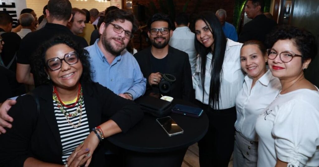nuevo concepto de café coworking y gastronomía en Panamá