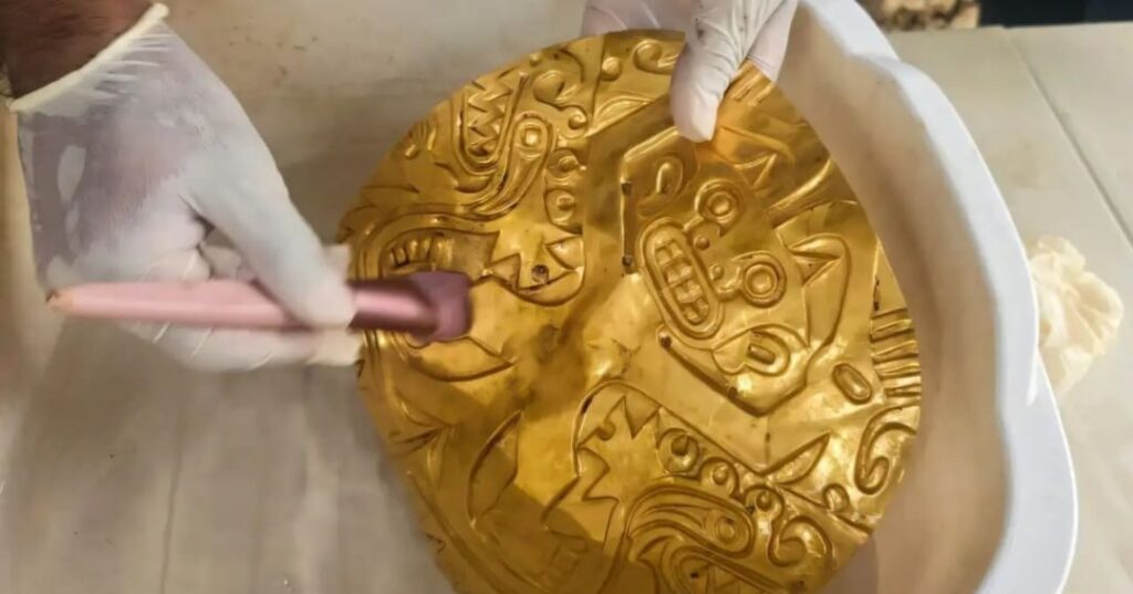 tumba de oro prehispánica hallada en El Caño