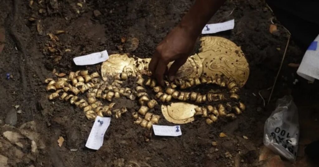 tumba de oro prehispánica hallada en El Caño