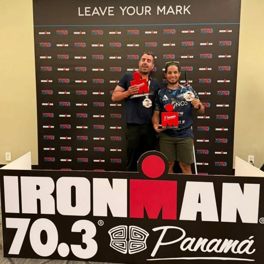 Alberto Carrillo: el triatleta que convirtió la adversidad en récord en el IRONMAN 70.3 Panamá 2 Alberto Carrillo récord mundial IRONMAN 70.3