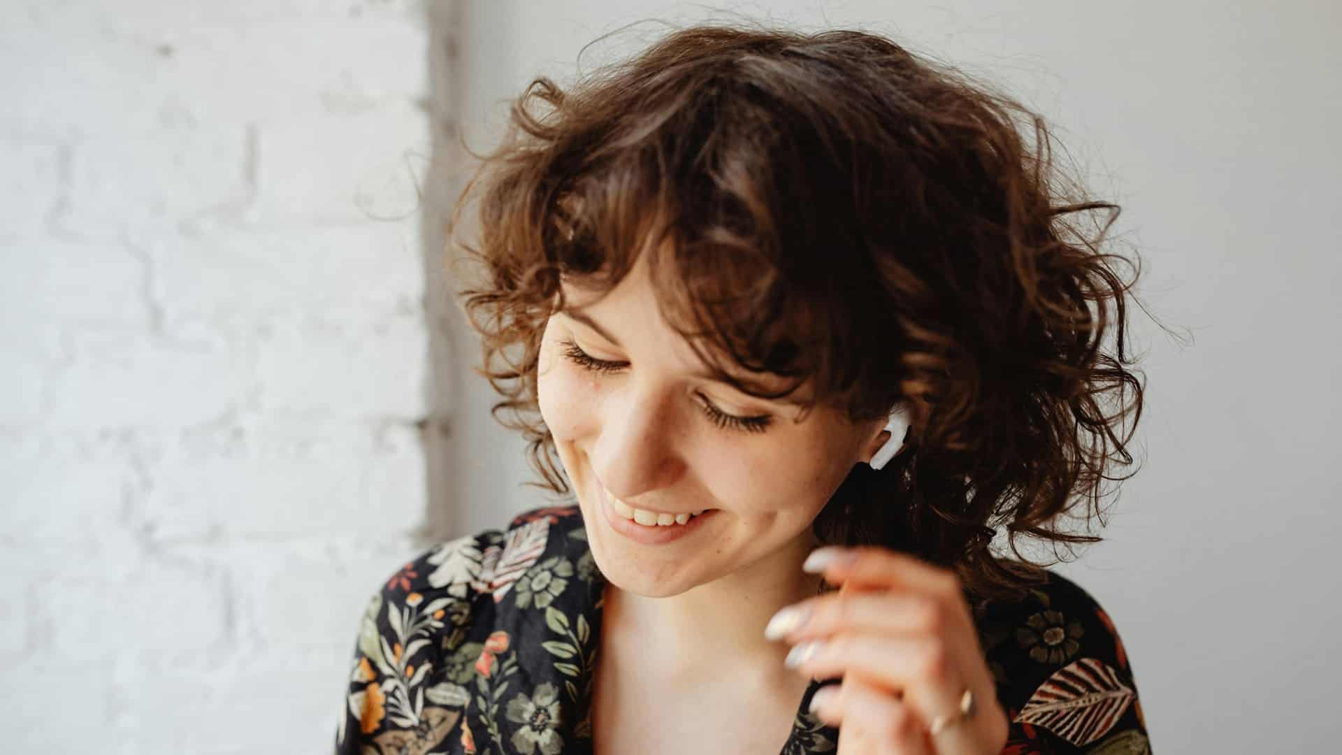 AirPods con traducción en tiempo real en iOS 19