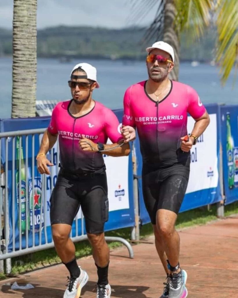 Alberto Carrillo: el triatleta que convirtió la adversidad en récord en el IRONMAN 70.3 Panamá 3 Alberto Carrillo récord mundial IRONMAN 70.3