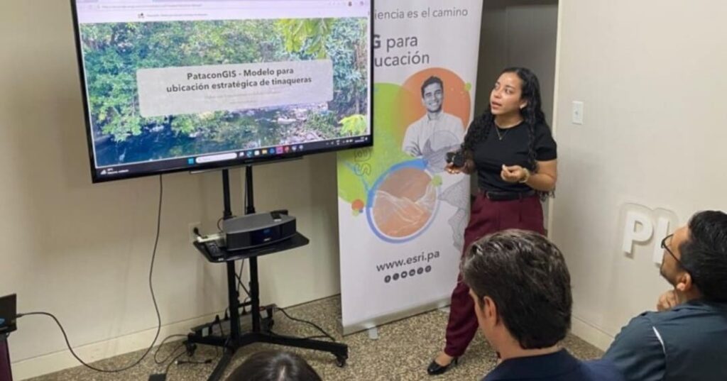 gestión de residuos urbanos con tecnología geoespacial