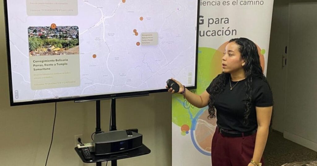 gestión de residuos urbanos con tecnología geoespacial