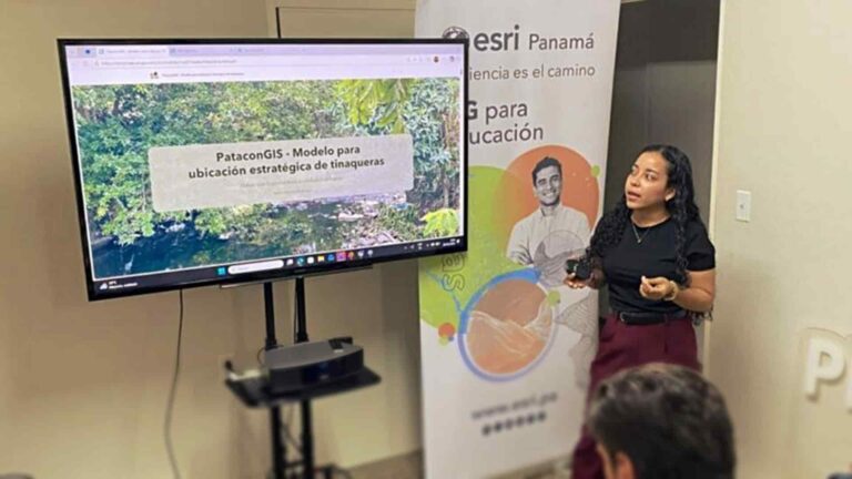 gestión de residuos urbanos con tecnología geoespacial