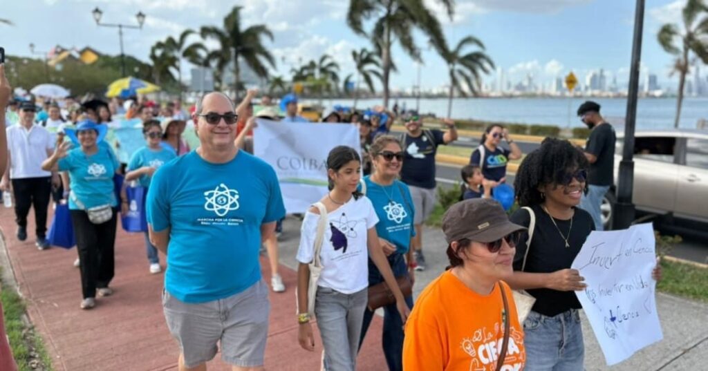 Marcha por la Ciencia en Panamá