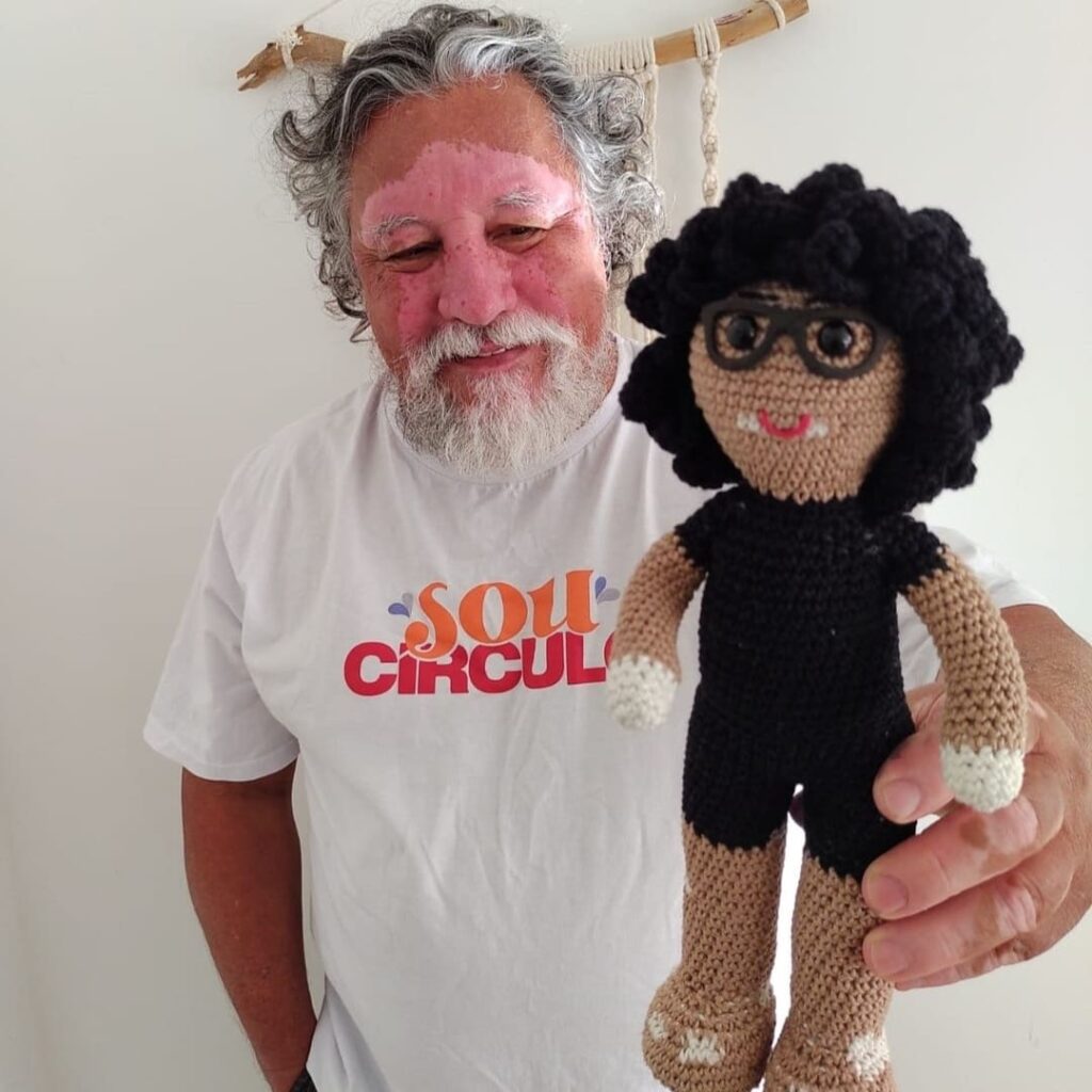 muñecas de ganchillo con vitiligo