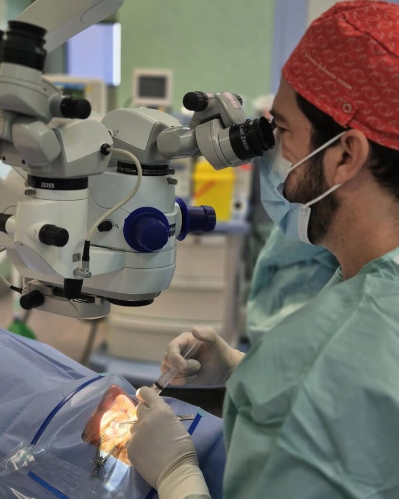 oftalmólogos españoles devuelven la vista a pacientes