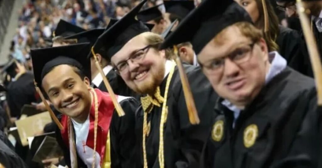 panameños en la misión Artemis II de la NASA