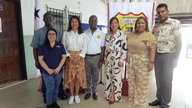 programa de formación de coro y orquesta en Panamá