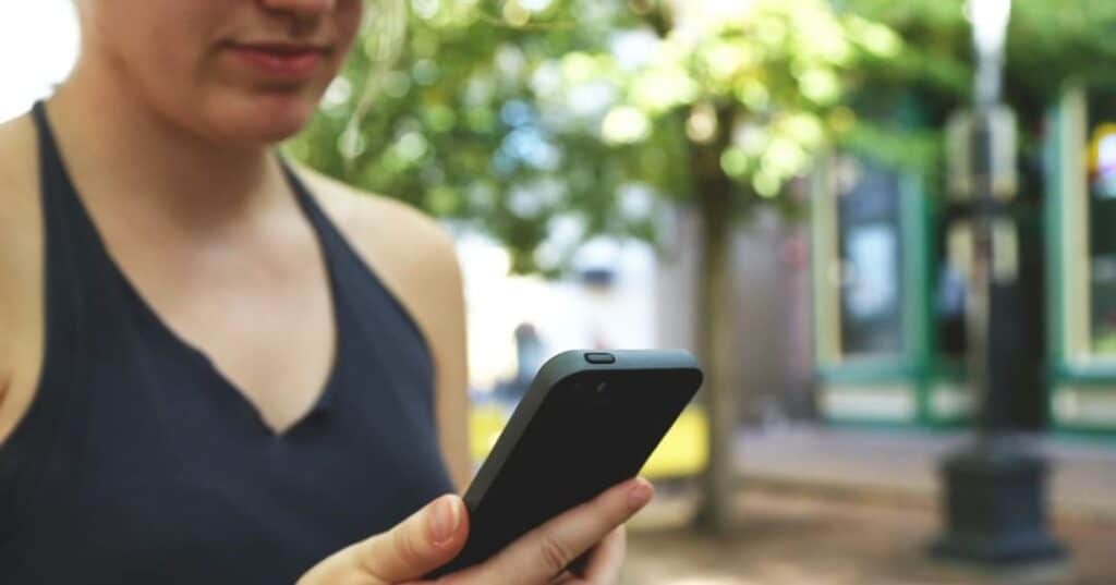 qué es el doomscrolling y cómo evitarlo