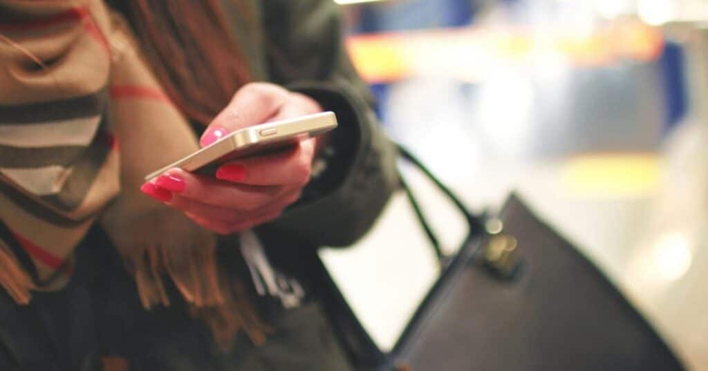 qué es el doomscrolling y cómo evitarlo