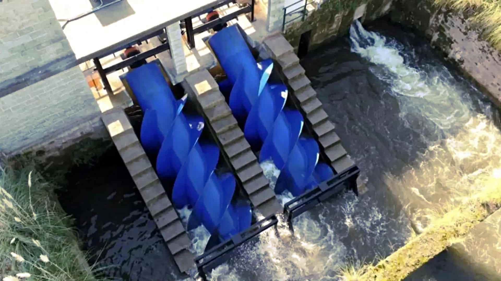 turbina de Arquímedes para generación eléctrica