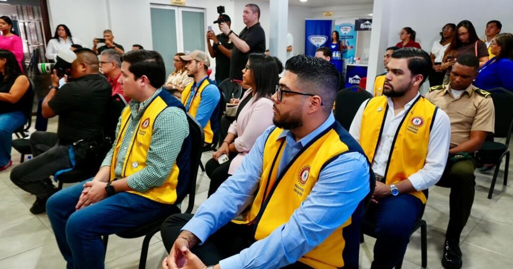 Lechetón 2026: 25,000 litros de esperanza para Panamá 1 Lechetón 2026 del Club Activo 20-30