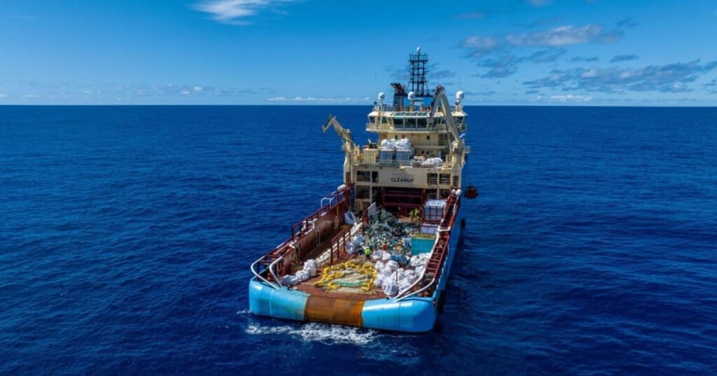 Así es la colosal labor de recolección de The Ocean Cleanup en las aguas del mundo 5 Plásticos de la Gran Mancha