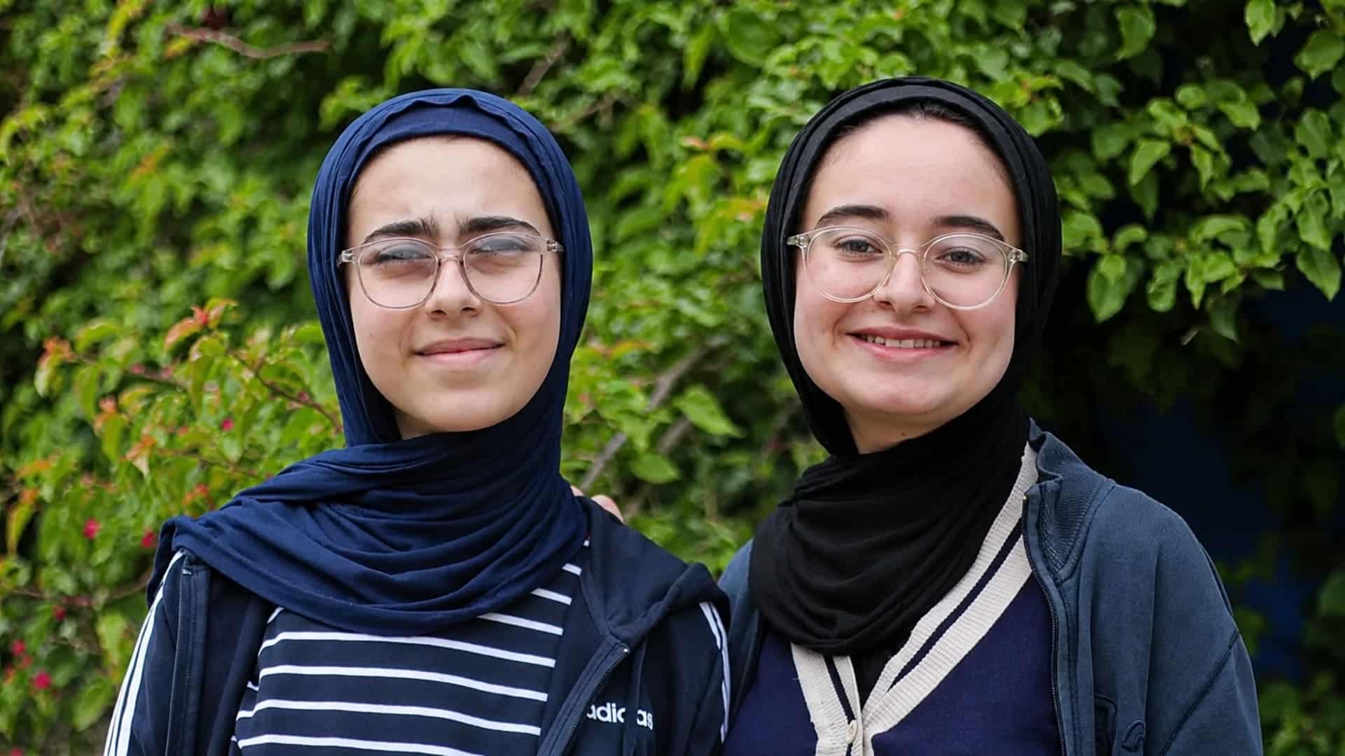 hermanas gazatíes ganan Earth Prize 2026