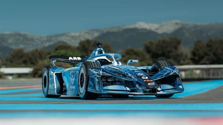 primer auto de carreras cero residuos