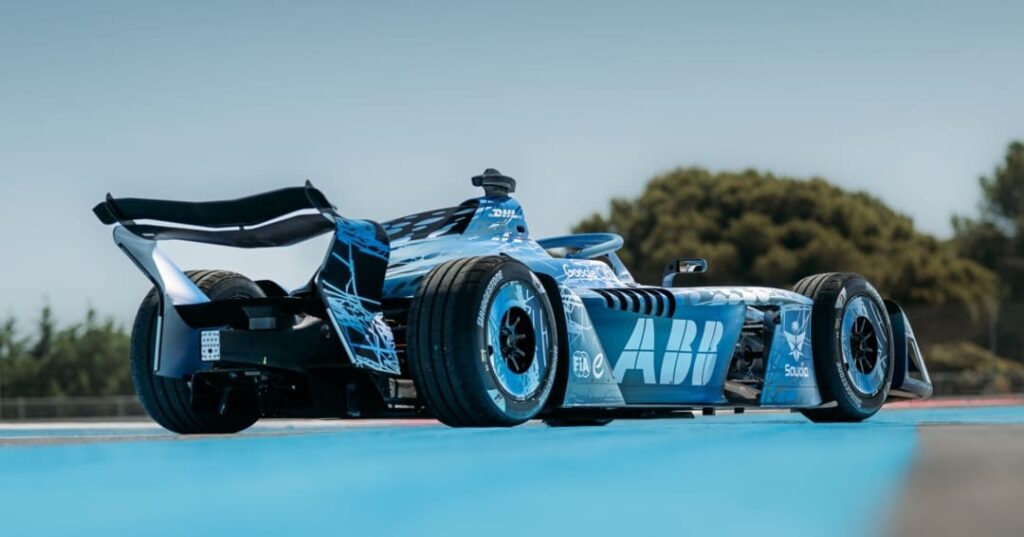 primer auto de carreras cero residuos