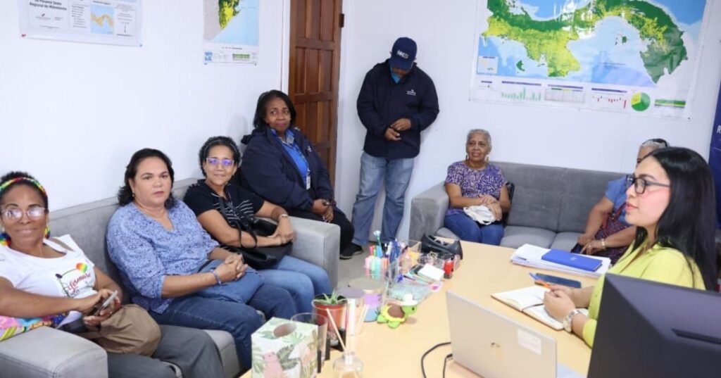 Mujeres de Vacamonte se consolidan como agentes activos del reciclaje 2 Mujeres Transformadoras en el Reciclaje por Panamá