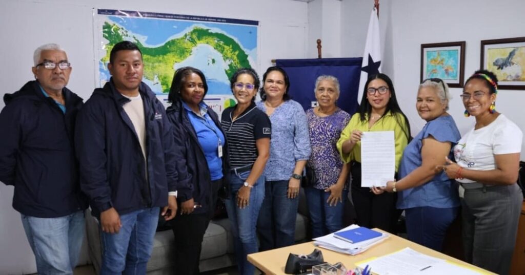 Mujeres de Vacamonte se consolidan como agentes activos del reciclaje 1 Mujeres Transformadoras en el Reciclaje por Panamá