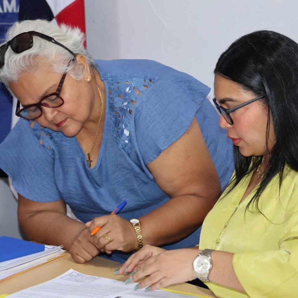 Mujeres de Vacamonte se consolidan como agentes activos del reciclaje 4 Mujeres Transformadoras en el Reciclaje por Panamá