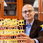 El Nobel que inventó una máquina para sacar agua del aire