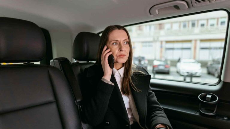 red de robotaxis Uber y Nvidia para 2027