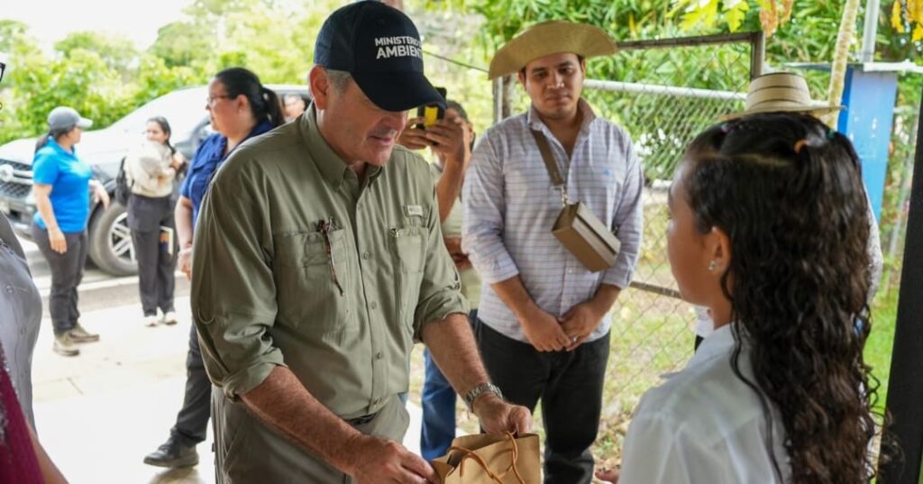 Azuero Verde: tecnología ambiental que llega donde más se necesita 8 programa Azuero Verde