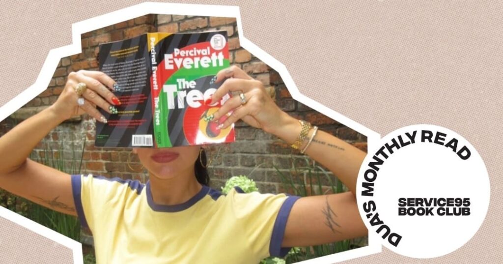 Dua Lipa abre biblioteca de libros prohibidos