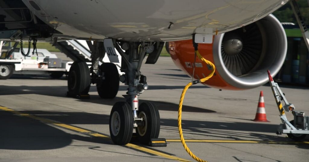 Amazon apuesta por convertir residuos forestales en combustible de aviación 4 combustible de aviación sostenible