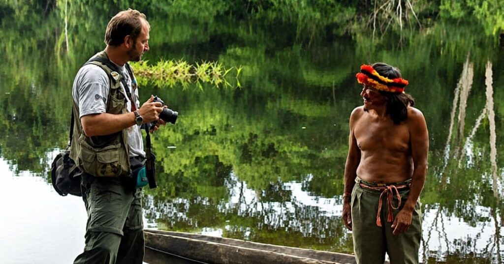 El fotógrafo que descubrió en los Andes al oso Paddington de verdad 4 oso de anteojos dorado descubierto en los Andes